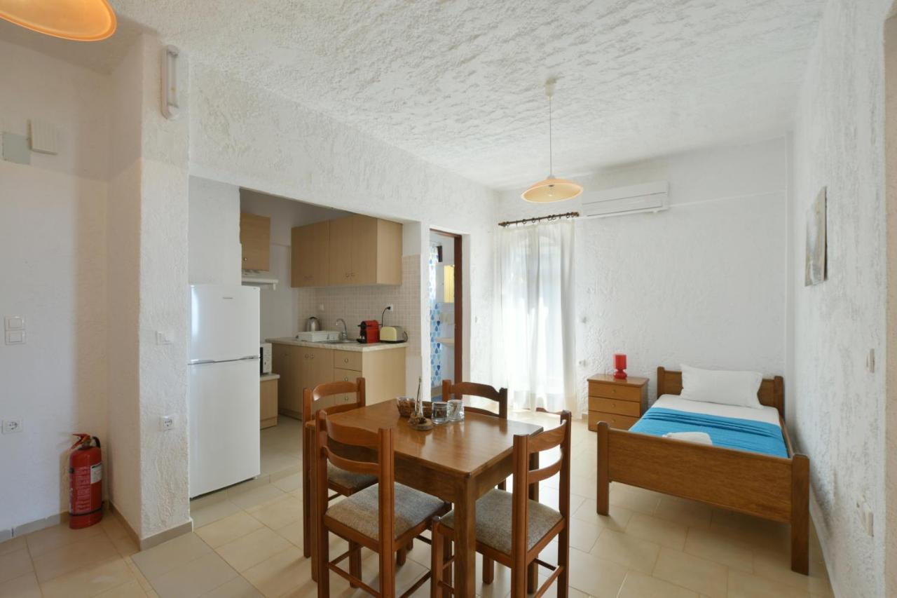 Galini Apartments Achlia Екстериор снимка