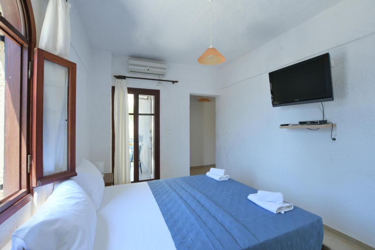 Galini Apartments Achlia Екстериор снимка