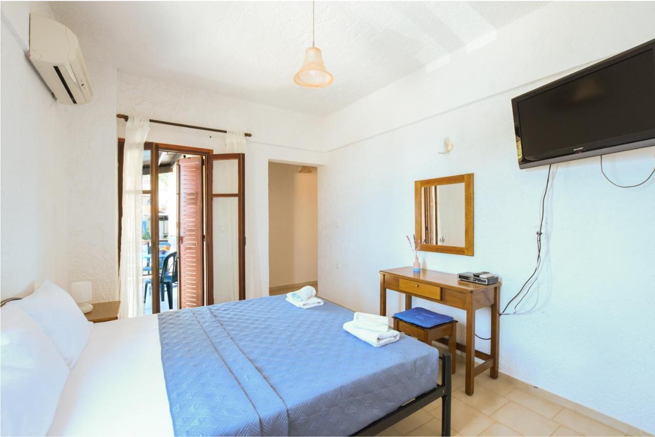 Galini Apartments Achlia Екстериор снимка