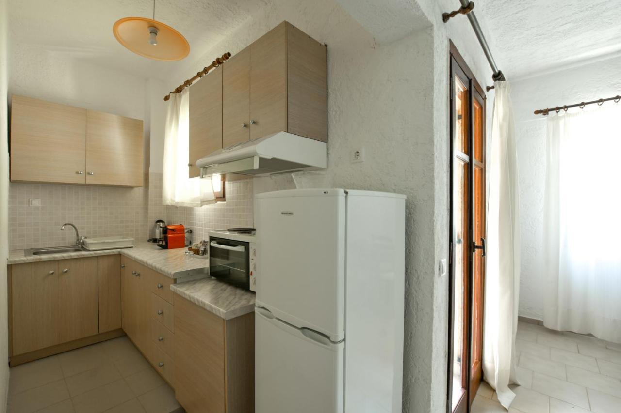 Galini Apartments Achlia Екстериор снимка